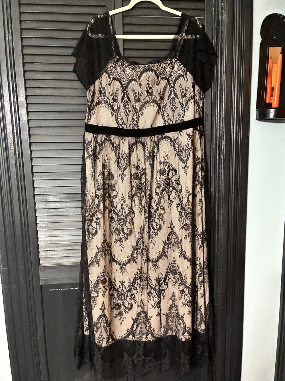 SHEIN Black Lace Overlay on Nude Dress with Velvet Waist
